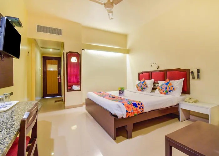 Hotel Ashish Plaza